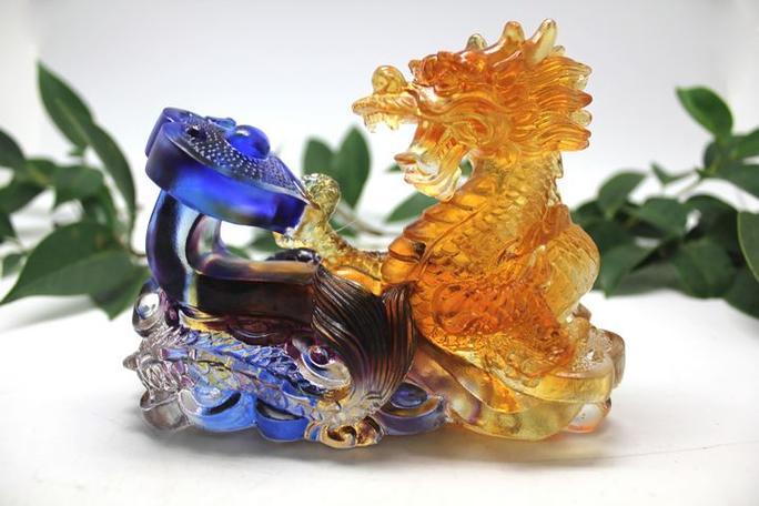 流光溢彩，匠心傳承 昆山古法琉璃工藝品的藝術魅力