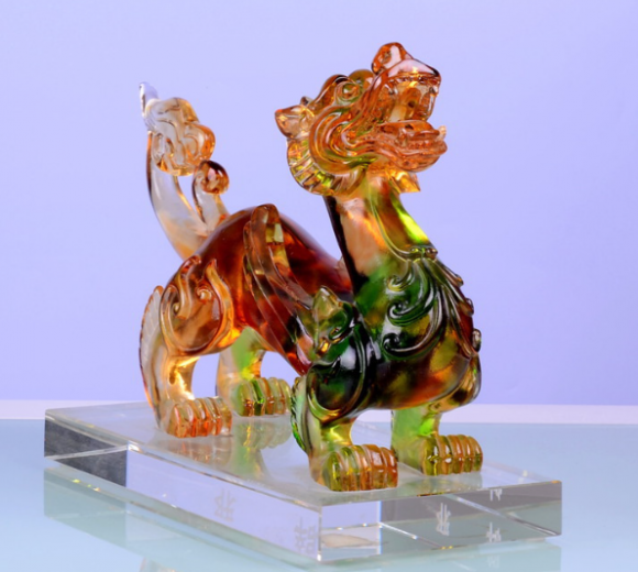 璀璨背后的匠心 玻璃工藝品網(wǎng)絡(luò)軟文營銷的三大核心策略